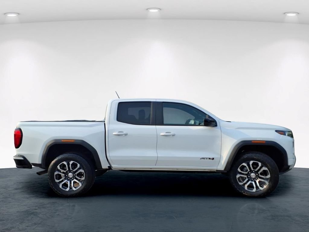 Used 2023 White GMC AT4 image 7