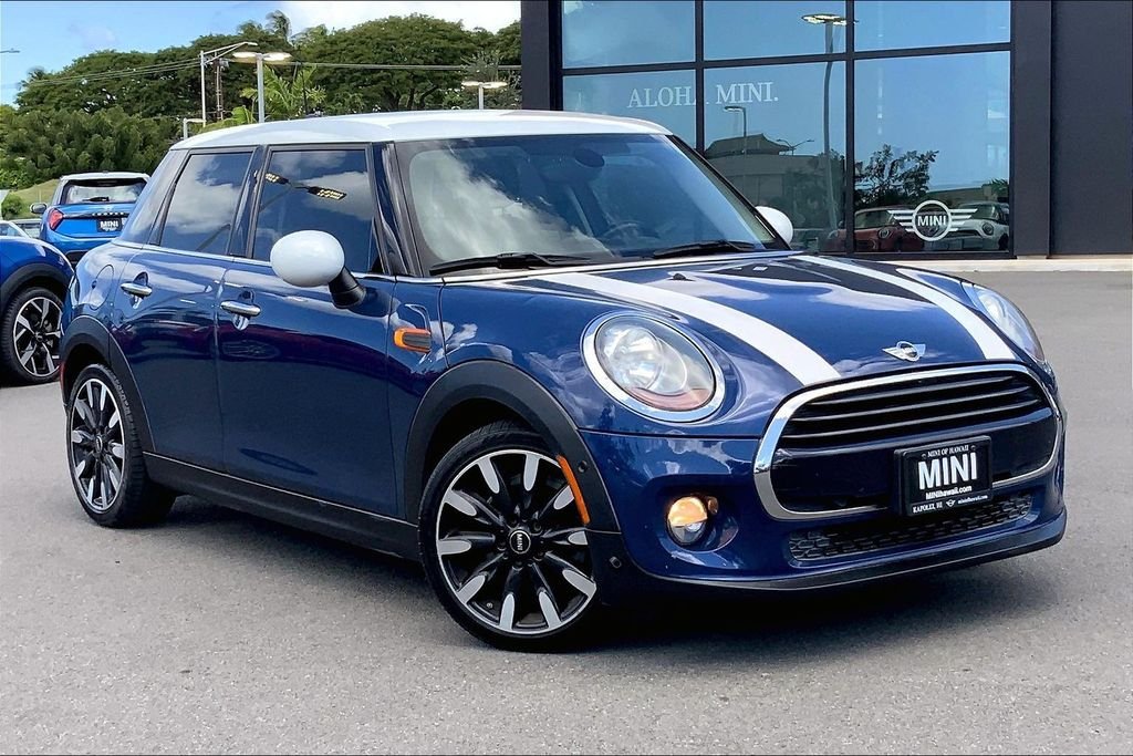 2018 MINI Cooper Base