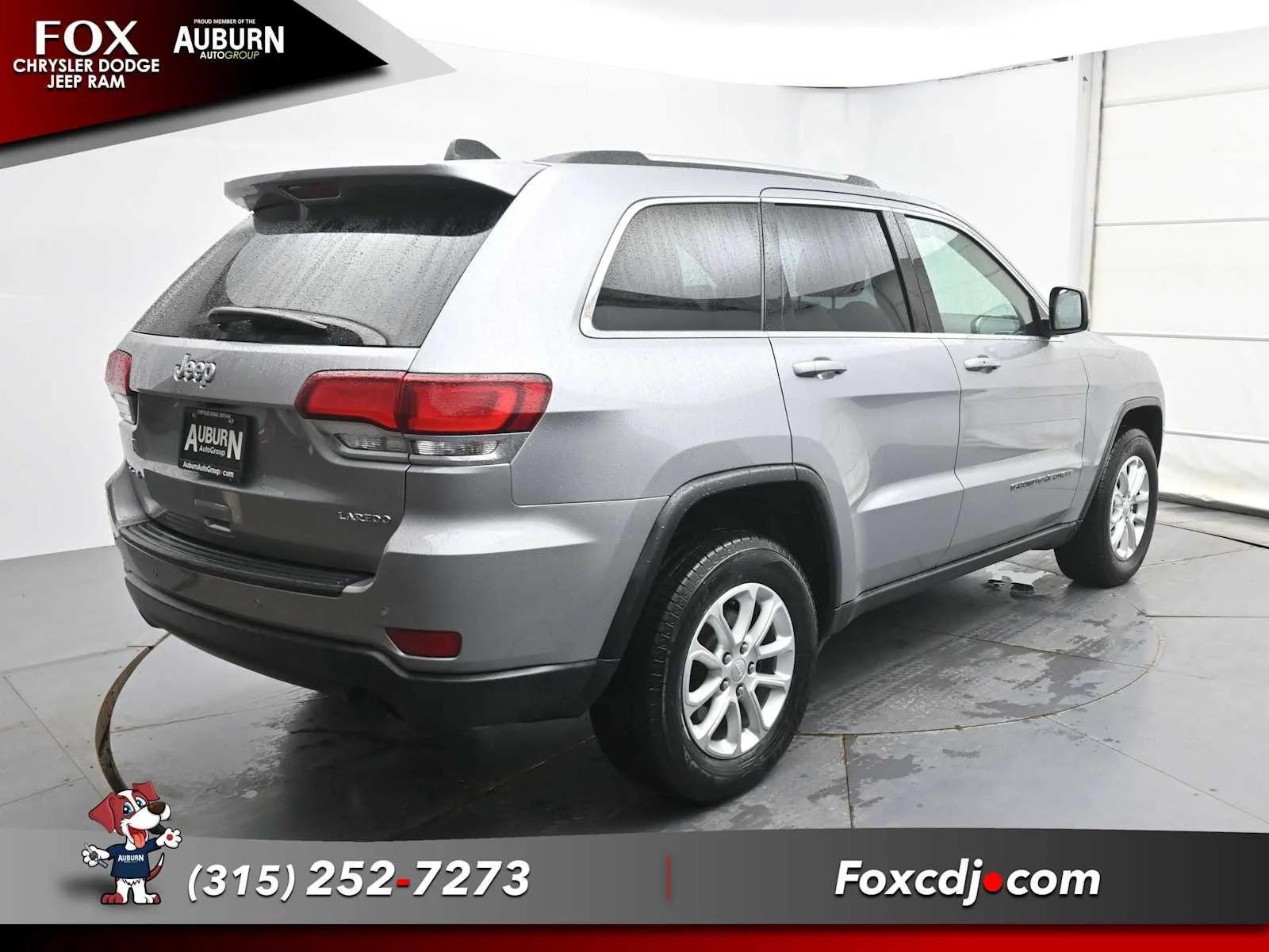 Used 2022 Silver Zynith Jeep Limited image 13