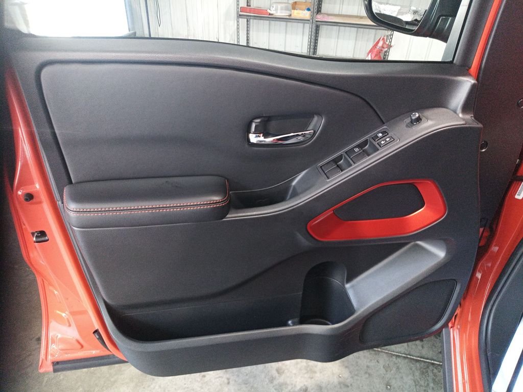 Used 2025 Orange Nissan PRO-4X image 14