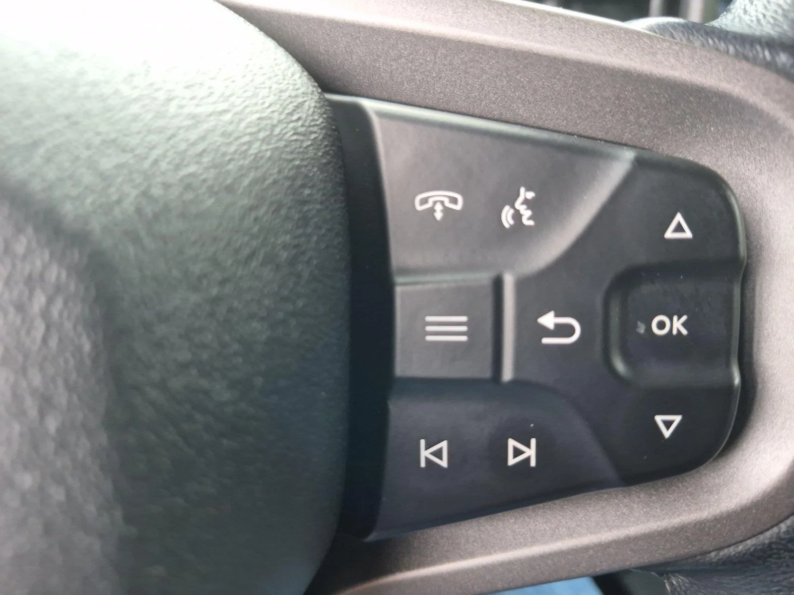 Used 2024 Shadow Black Ford Black Diamond image 19