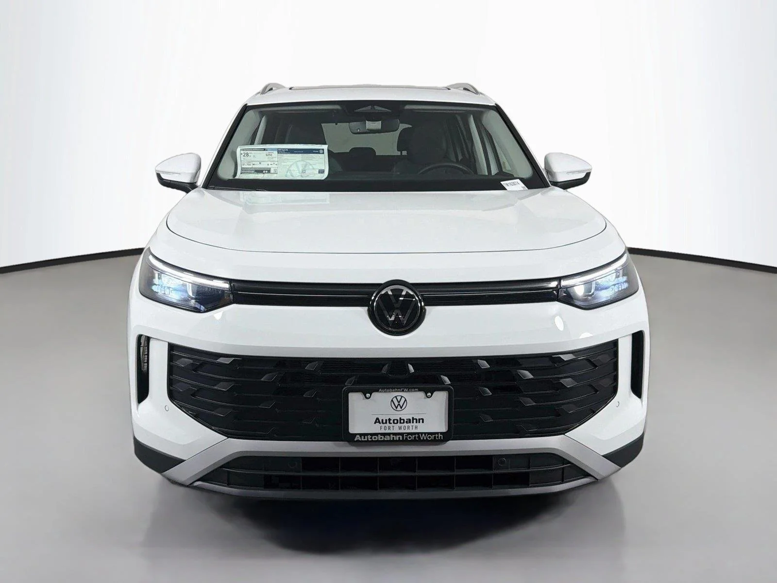 New 2026 Pure White Volkswagen SE image 2