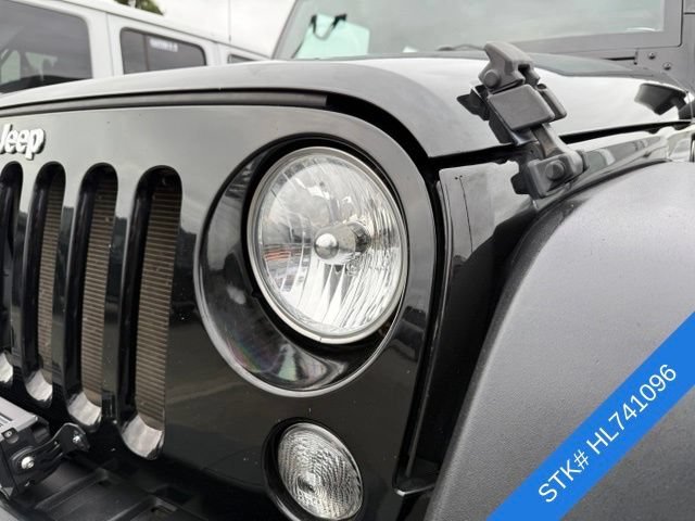 Used 2017 Black Clearcoat Jeep Sport image 3