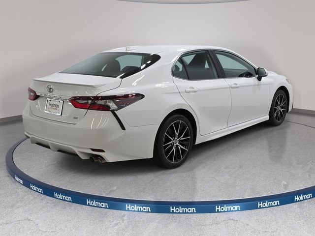Used 2024 White Toyota SE image 5