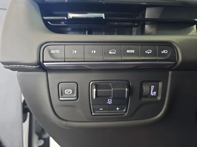 Used 2024 Crystal White Cadillac Sport Platinum image 28