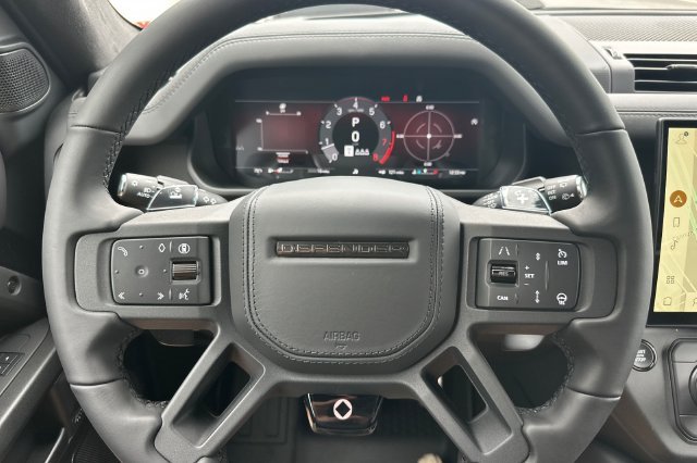 New 2026 Narvik Black Land Rover  image 23