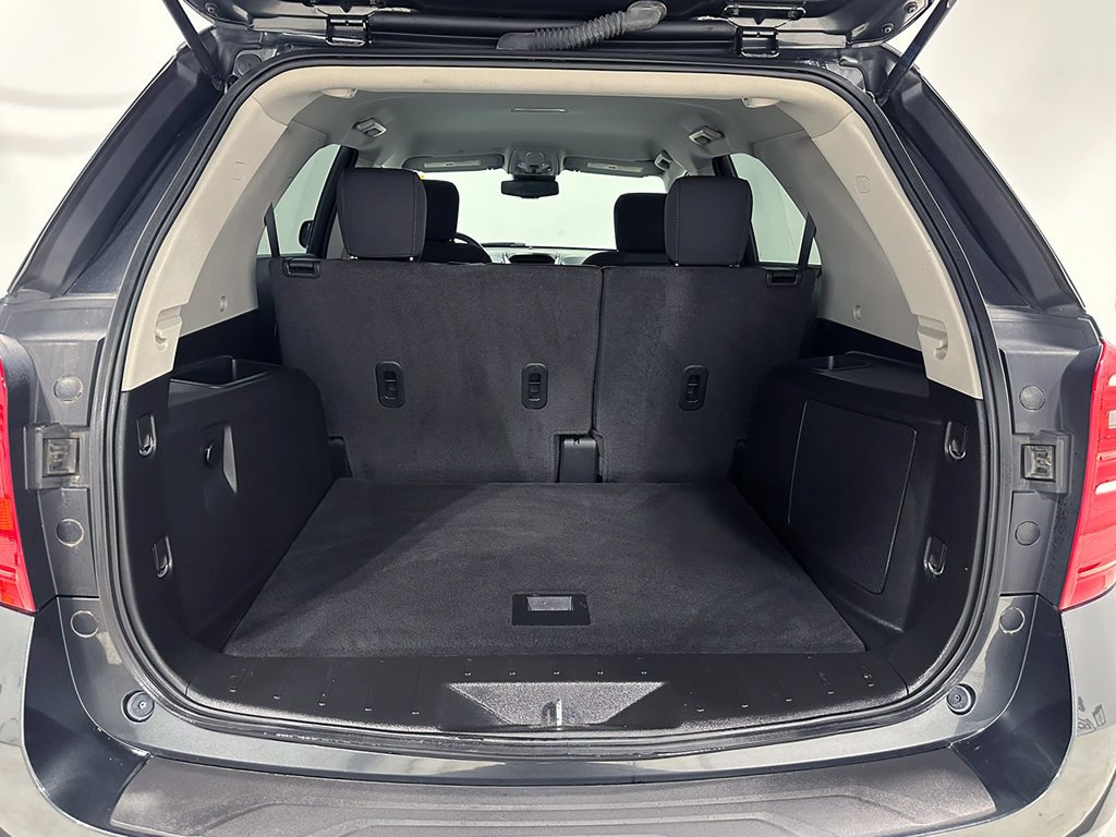 Used 2017 NIGHTFALL GRAY METALLIC Chevrolet LT image 5