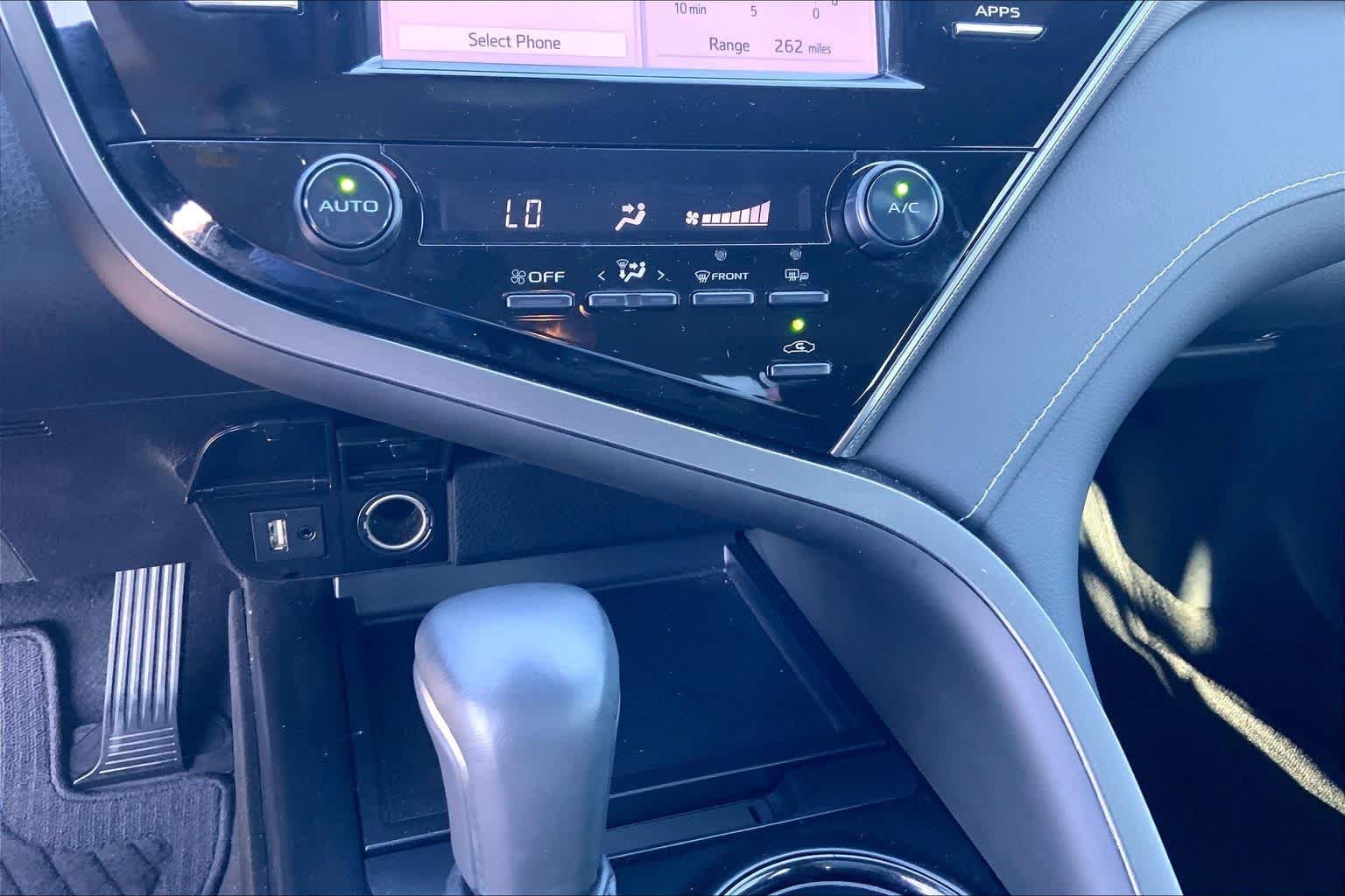 Used 2019 Celestial Silver Metallic Toyota SE image 35