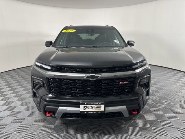 New 2026 Mosaic Black Metallic Chevrolet Z71 image 9