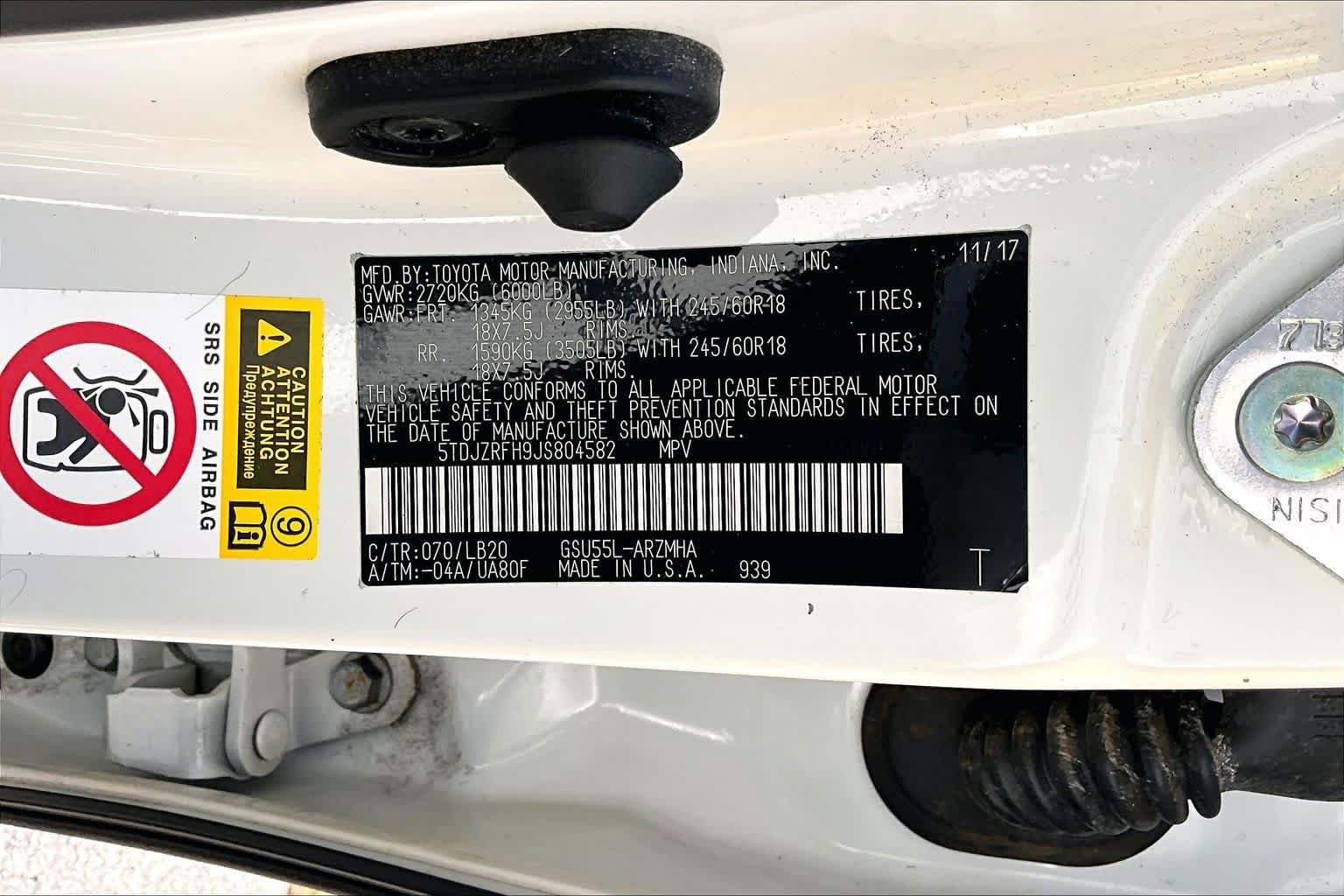 Used 2018 Blizzard Pearl Toyota XLE image 37