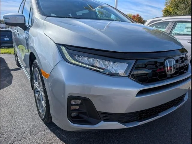 2026 Honda Odyssey Touring - Photo 24