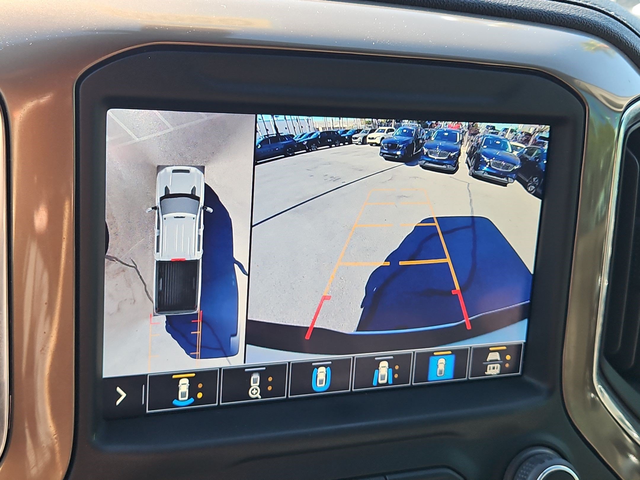 2023 Chevrolet Silverado 3500HD High Country - Photo 19