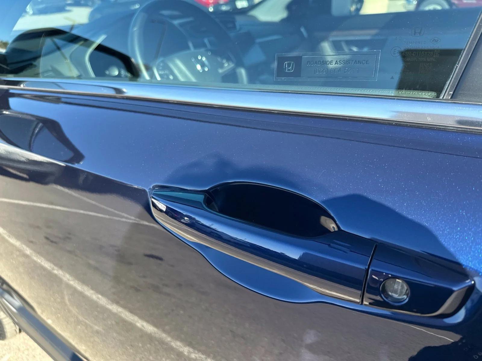 Used 2017 Blue Honda EX-L image 12