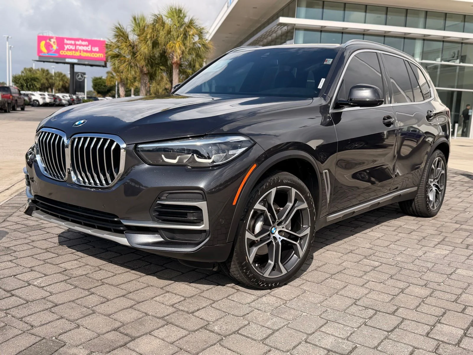 2023 BMW X5 sDrive40i's photo