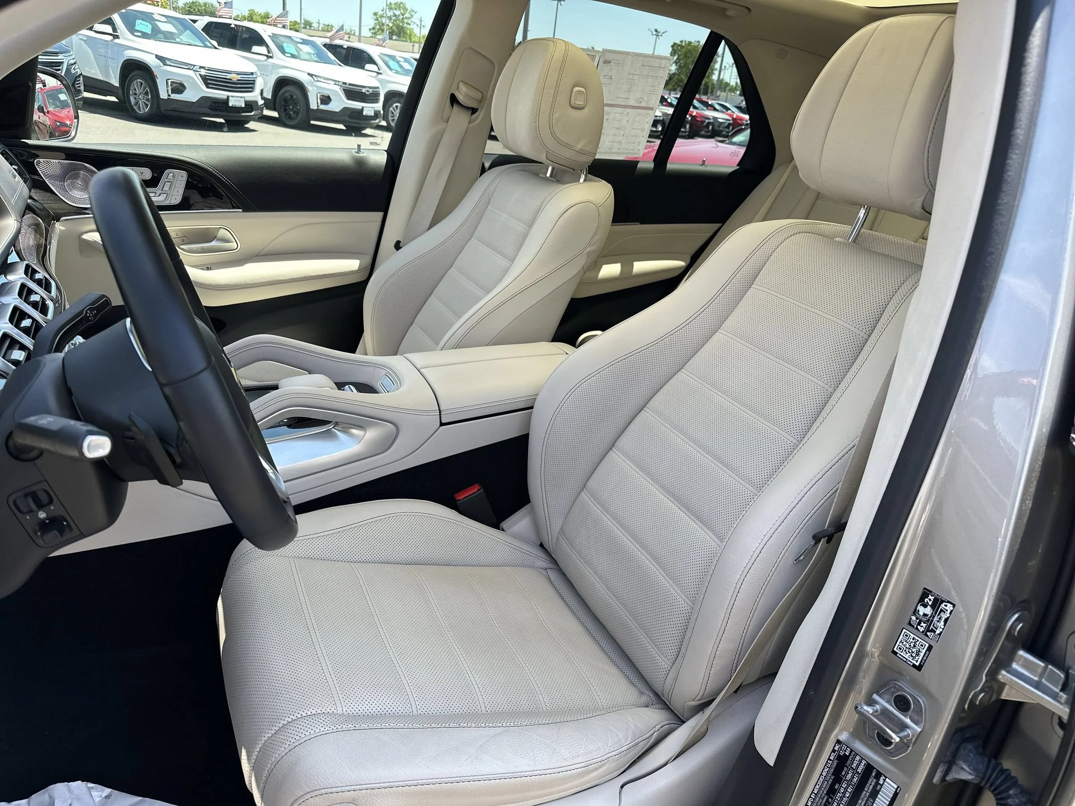 Used 2023 2023 Mercedes Benz Gle 580 4Matic® Mercedes-Benz GLE 580 image 12