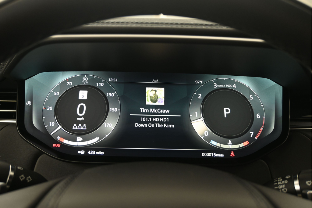 New 2026  Land Rover Dynamic SE image 14