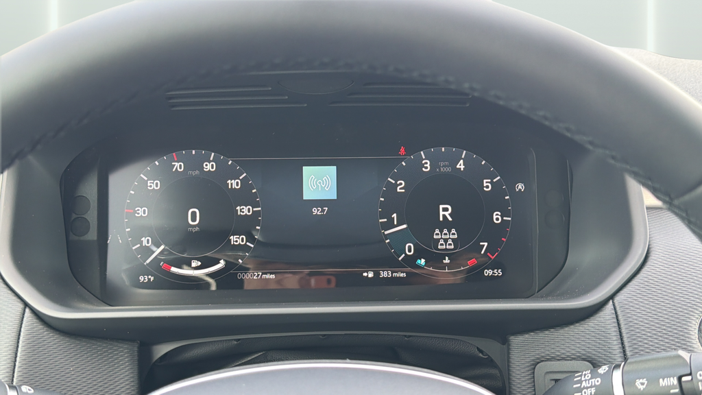 New 2026 Charente Grey Land Rover Dynamic SE image 26