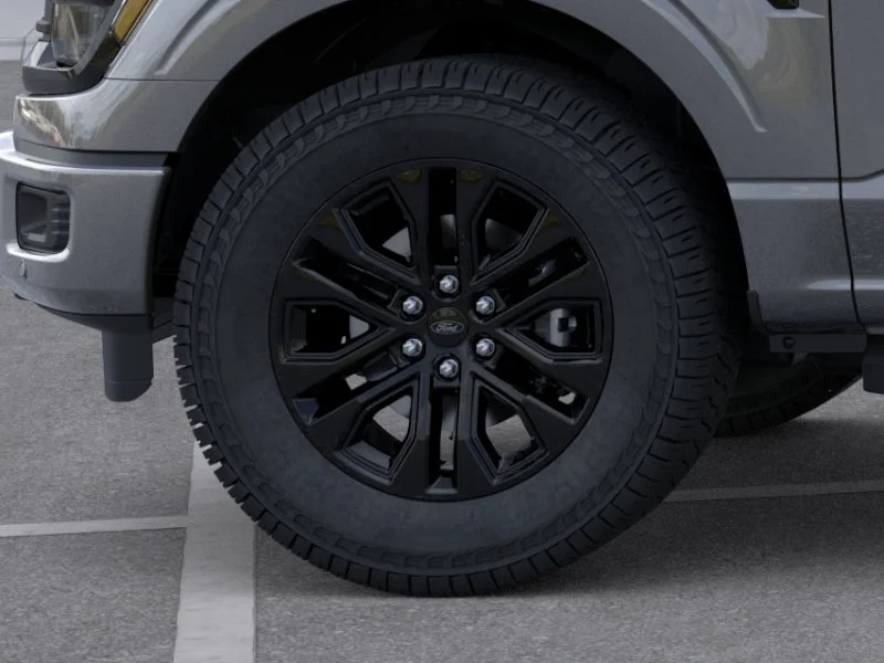 New 2026 Carbonized Gray Metallic Ford XLT image 42
