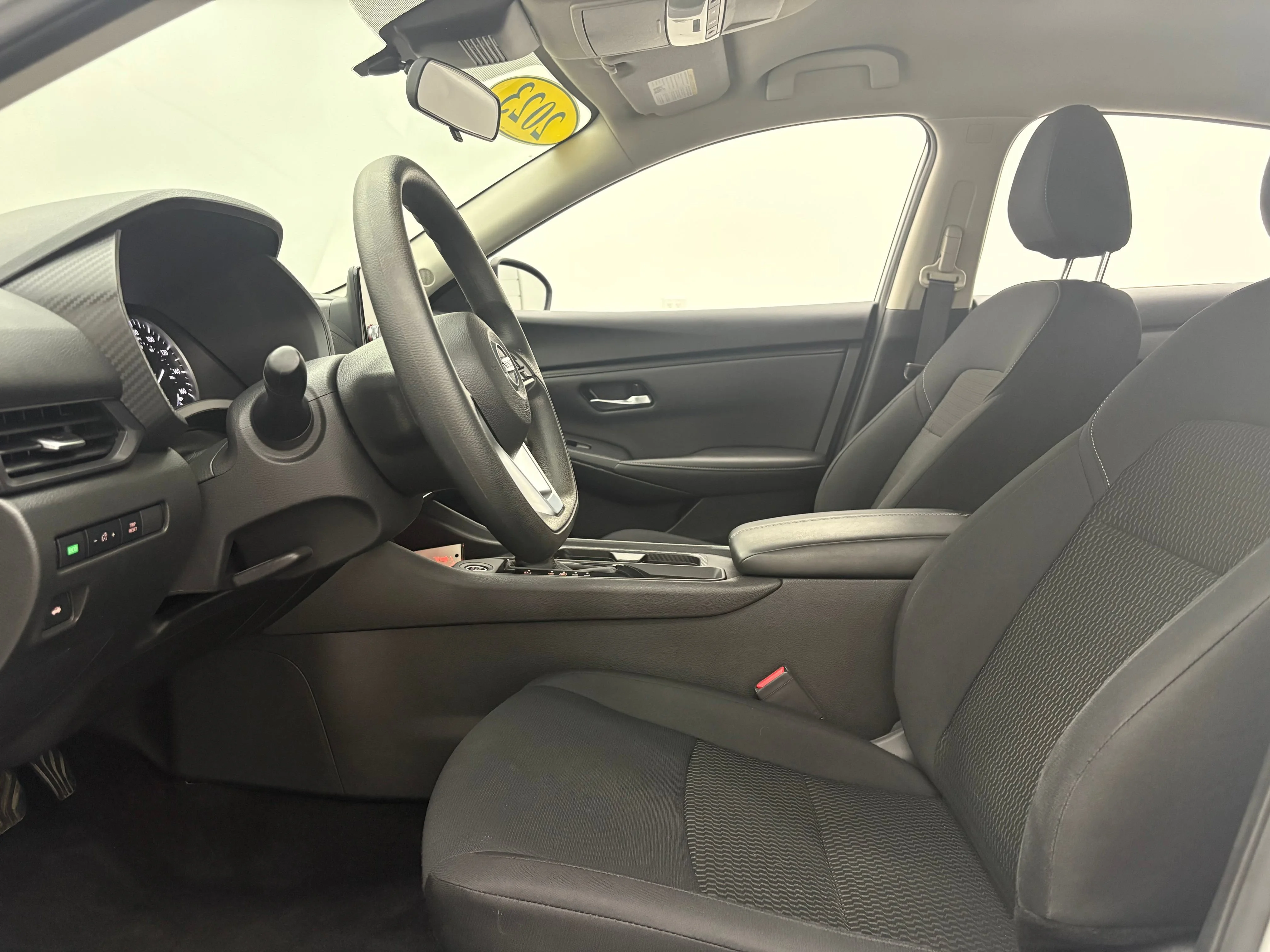 Used 2023 Silver Nissan S image 15