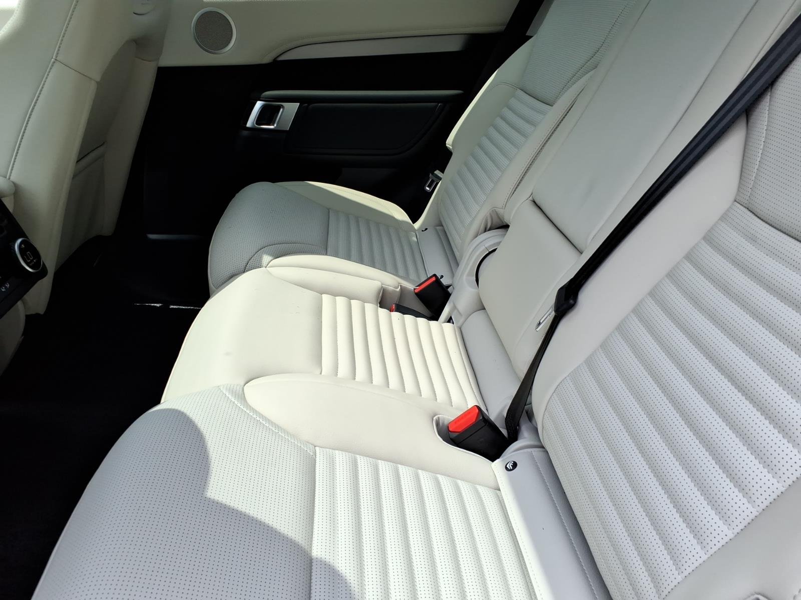 New 2026 Santorini Black Land Rover Gemini Edition image 5