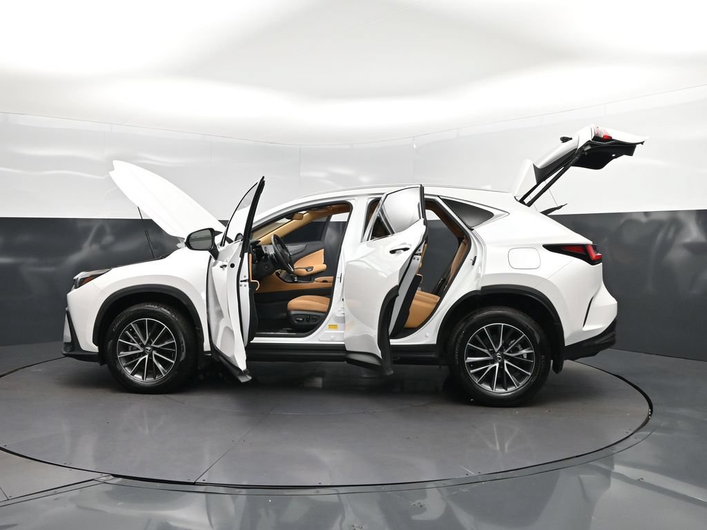 2025 Lexus NX 350 - Photo 46