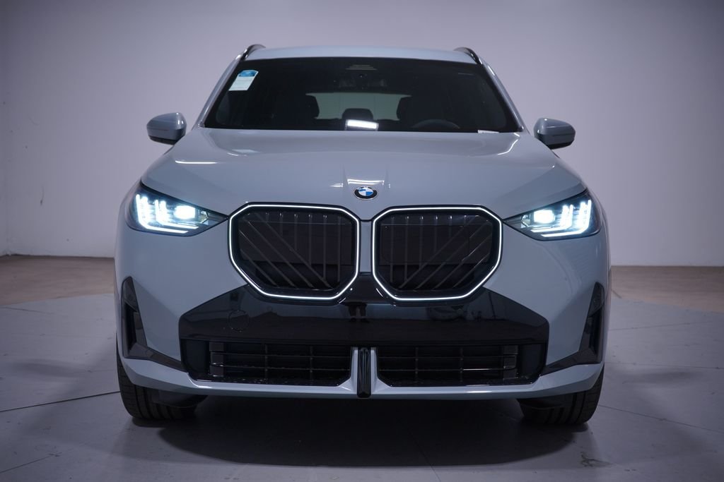 New 2026 Gray Metallic BMW 30 xDrive image 5