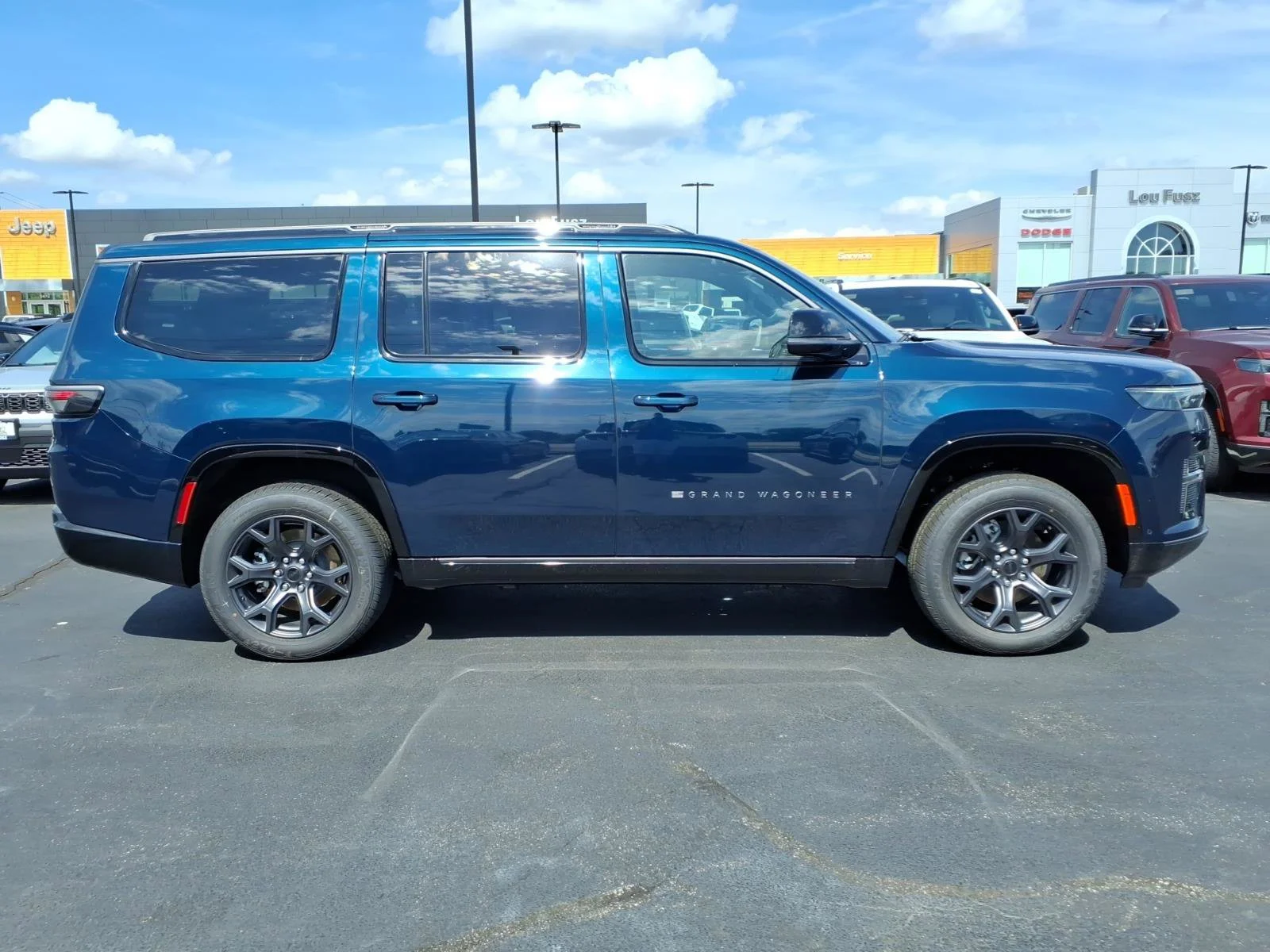 New 2026 Fathom Blue Pearlcoat Jeep Limited Altitude image 19