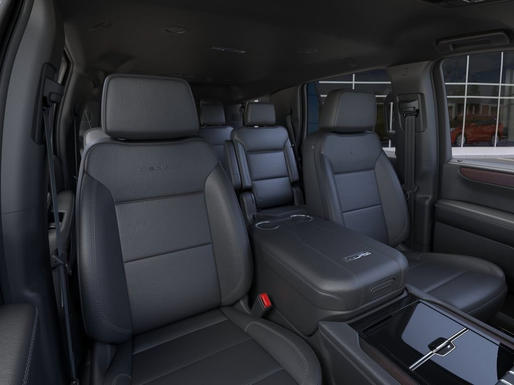 2026 GMC Yukon Denali - Photo 16