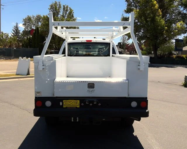 New 2026 Oxford White Ford XL image 5