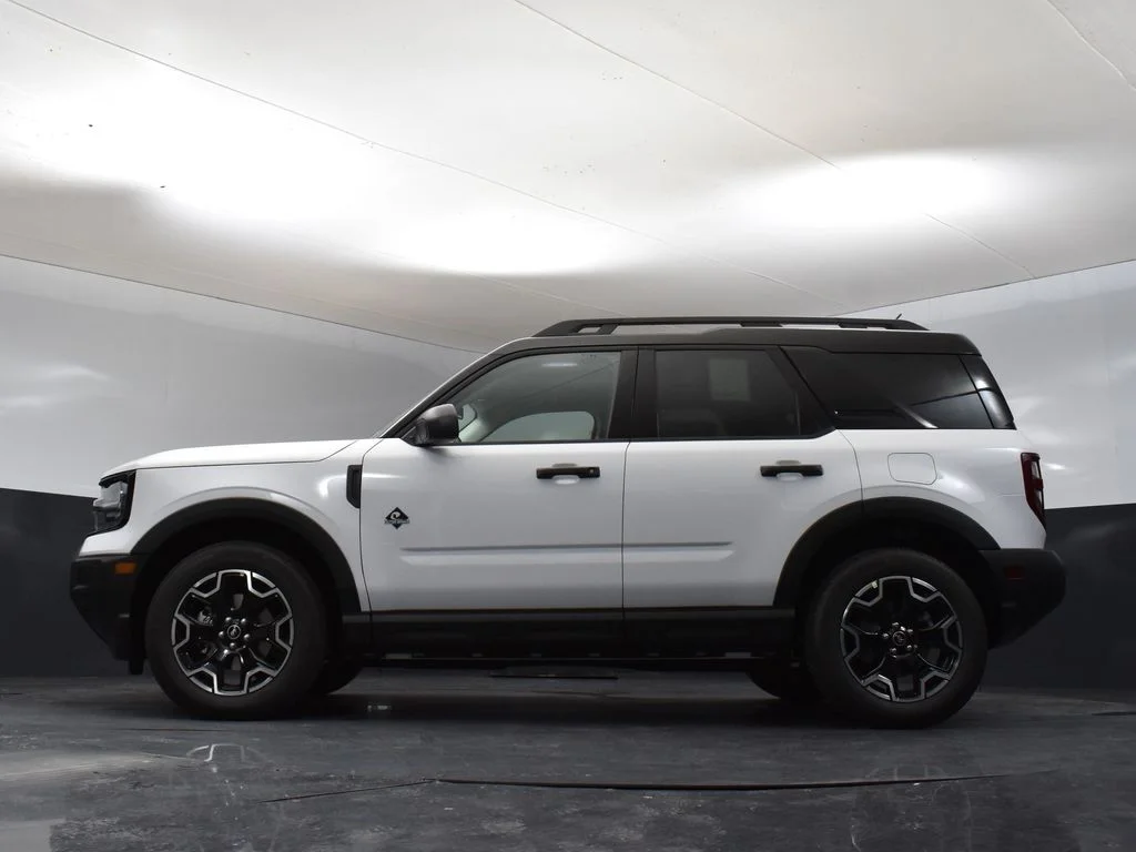 New 2026 Oxford White Ford Outer Banks® image 30