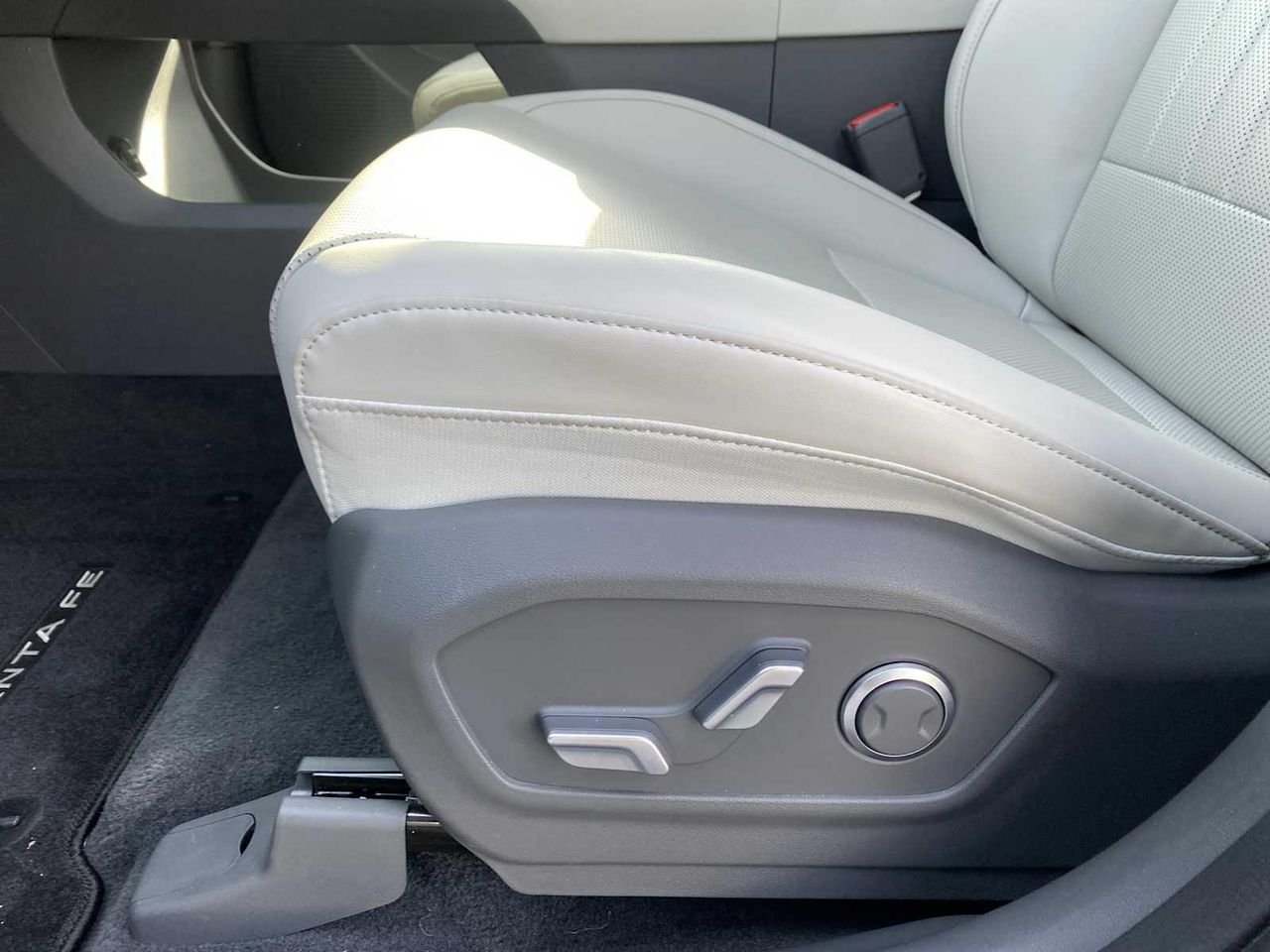 2026 Hyundai Santa Fe SEL - Photo 42
