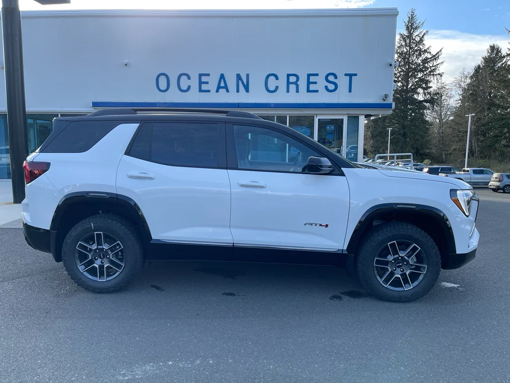 2026 GMC Terrain AT4 AWD's photo