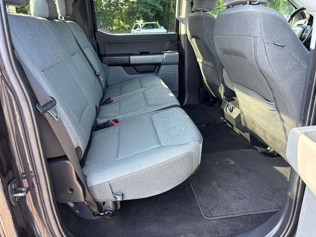 Used 2025 Black Ford XLT image 15