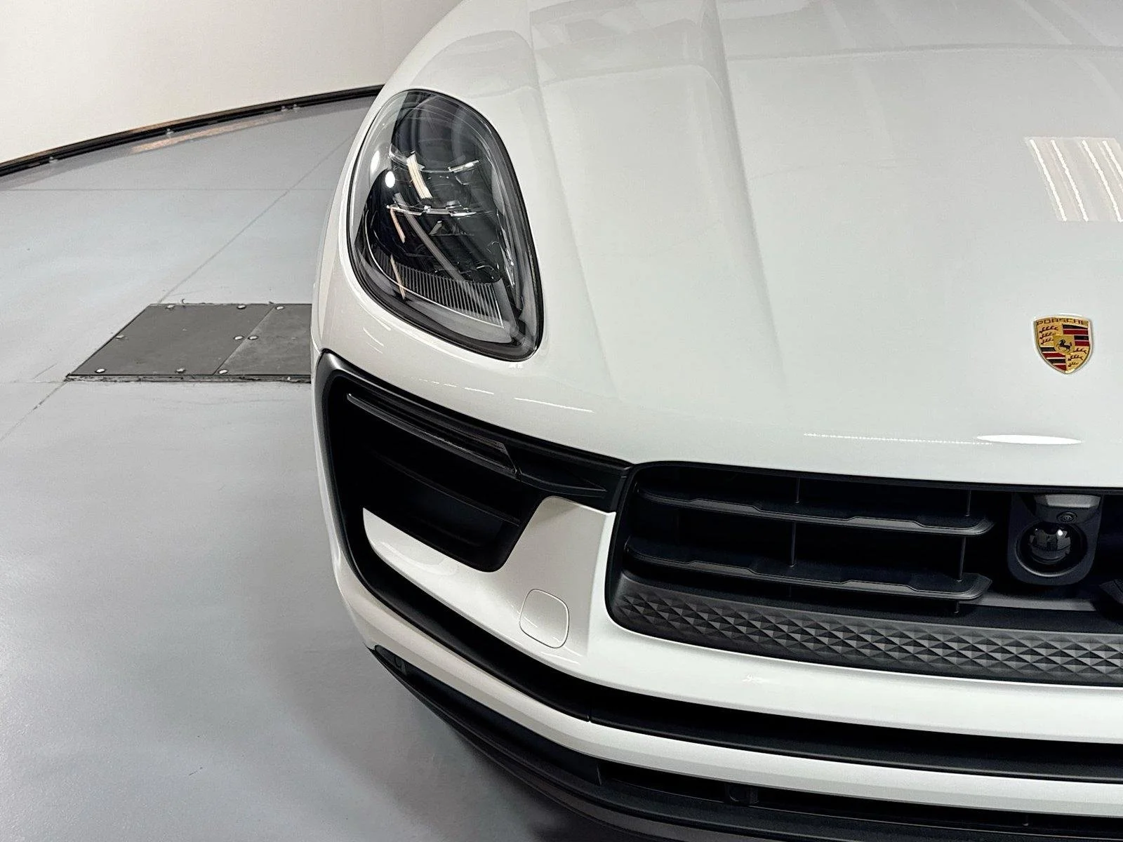 New 2026 White Porsche  image 28