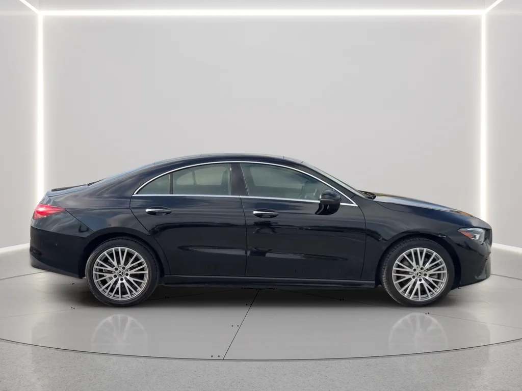 Used 2025 Black Mercedes-Benz CLA 250 image 4