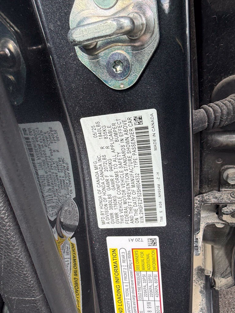 Used 2025  Honda Sport image 11