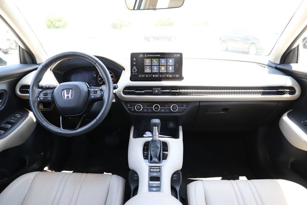 Certified Used 2025 Platinum White Pearl Honda 2WD EX-L image 12