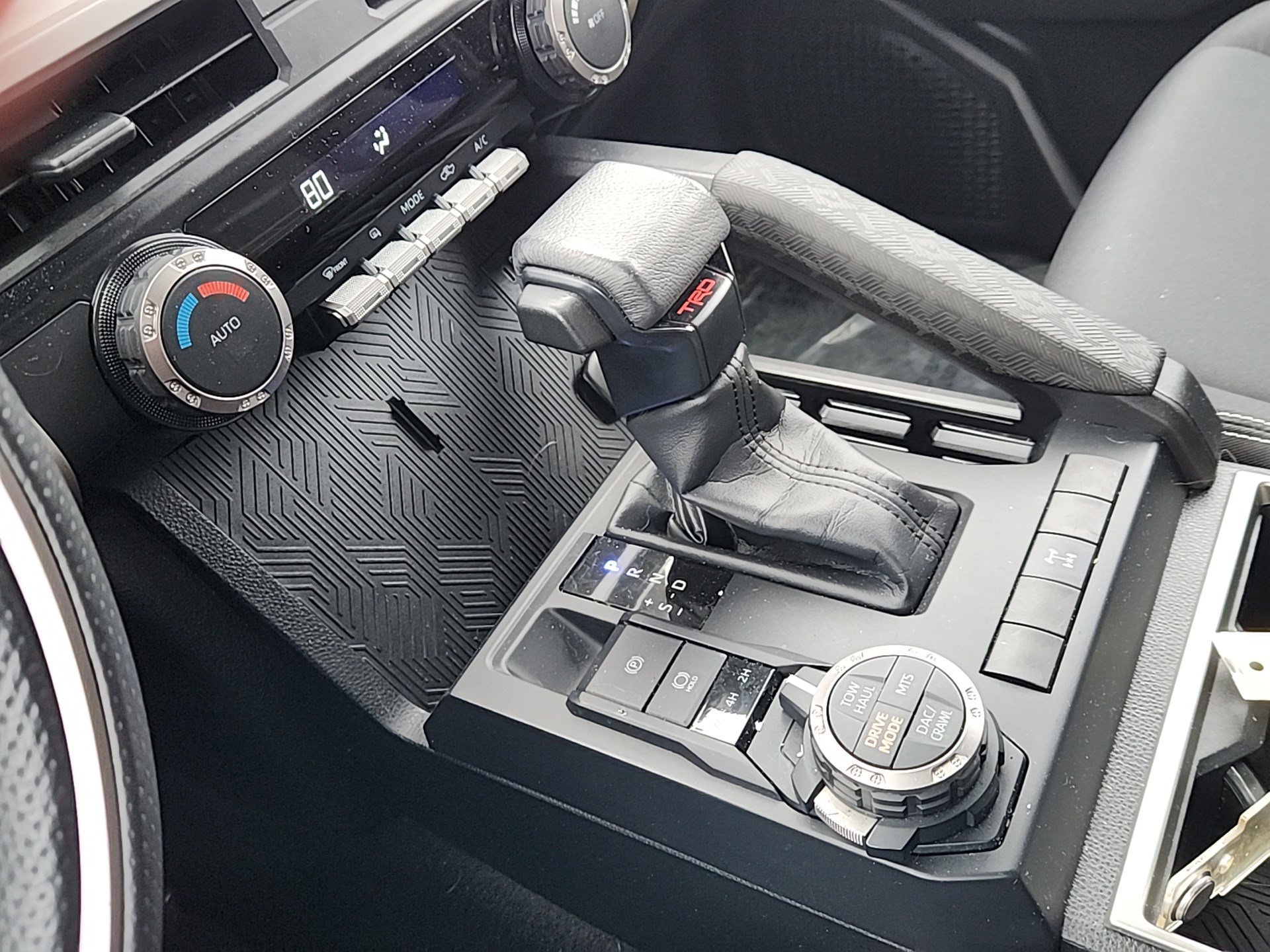 2024 Toyota Tacoma TRD Off Road - Photo 16