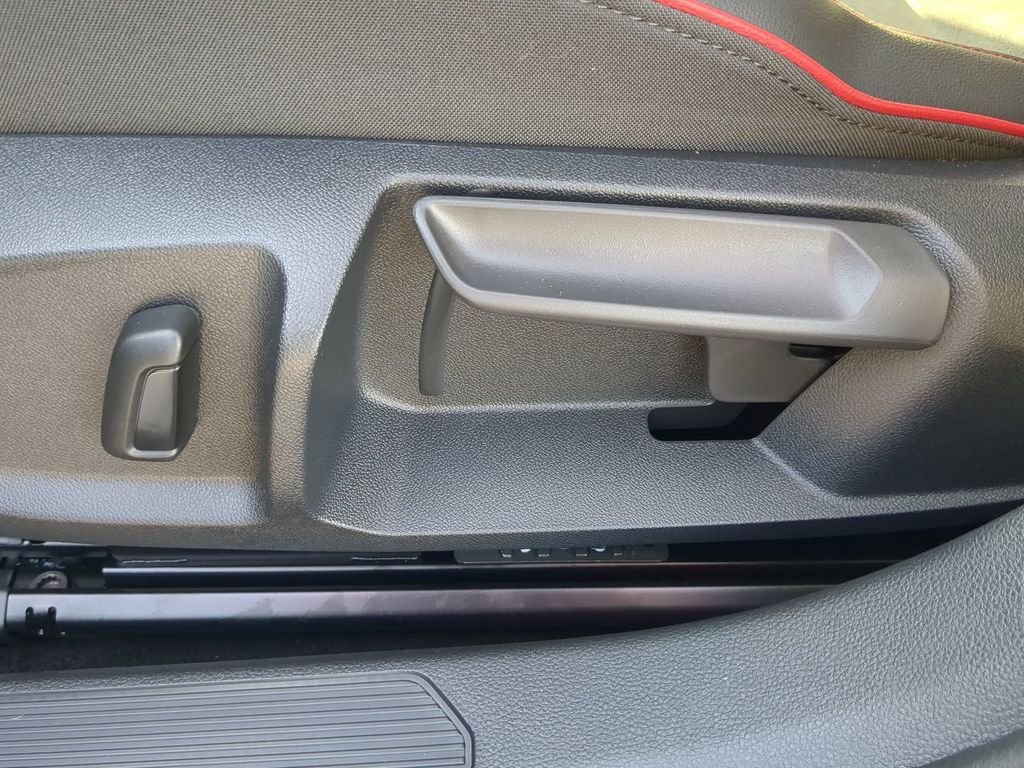 2026 Volkswagen Golf GTI SE - Photo 19