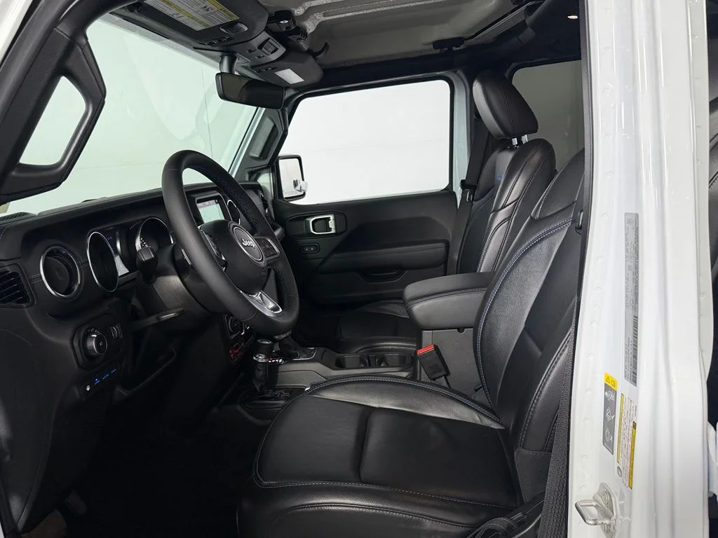 Certified Used 2023 White Jeep Rubicon 4xe image 20