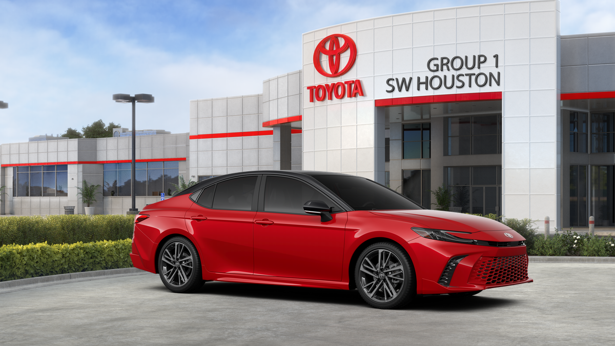 New 2026 Supersonic Red with Midnight Black Metallic roof Toyota XSE image 14