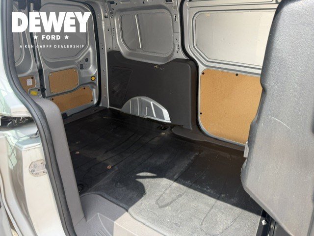 Used 2019 Silver Ford XLT image 29