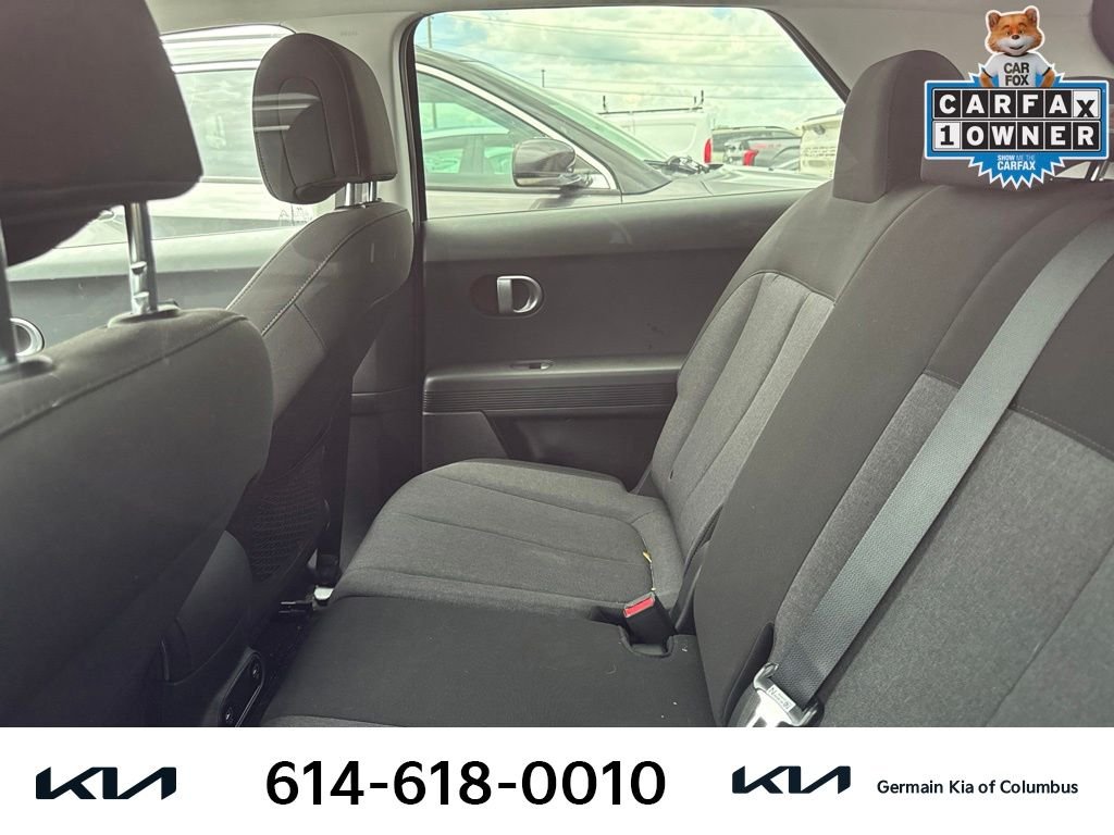 Used 2024 Black Hyundai SEL image 9