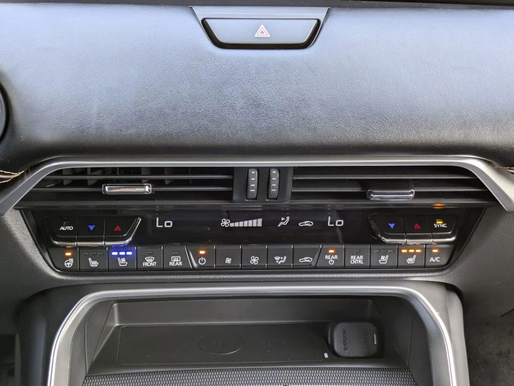 2025 Mazda CX-90 Premium Plus Package - Photo 24