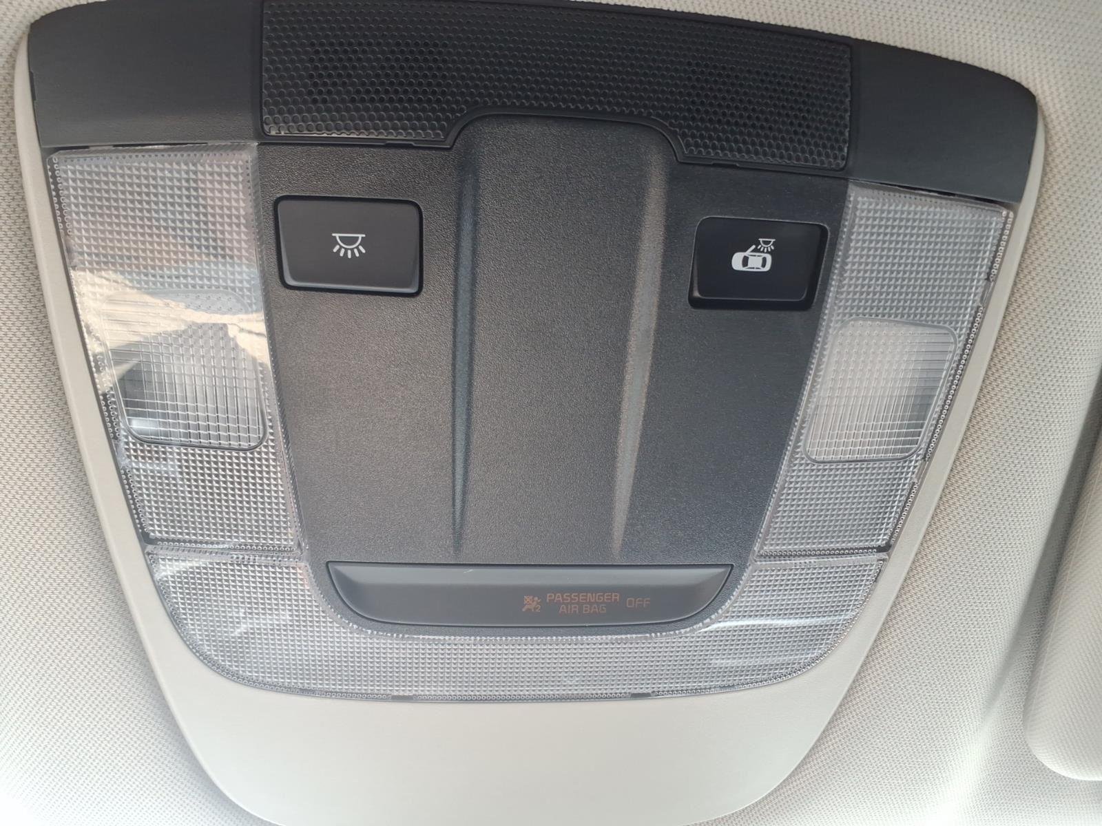 2025 Kia Sportage LX - Photo 28