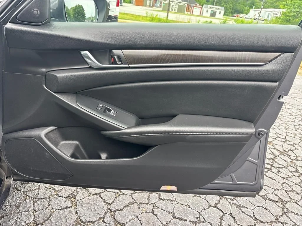 Used 2020 Gray Honda EX-L image 13