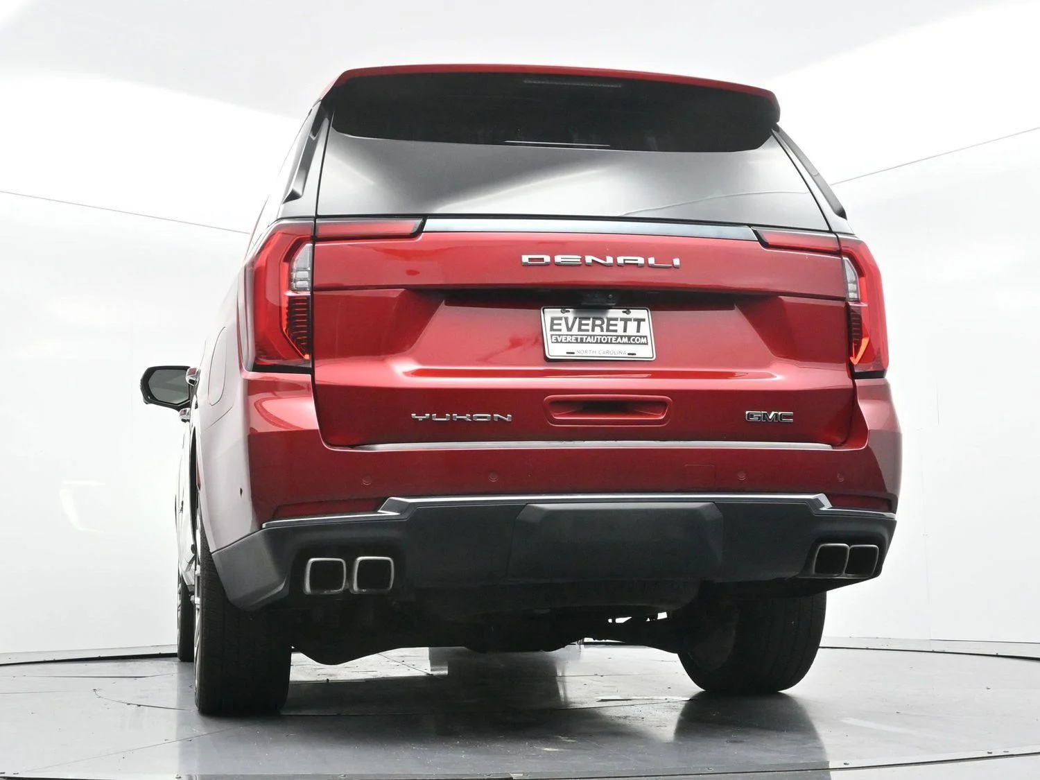 Used 2025 Volcanic Red Tintcoat GMC Denali Ultimate image 60