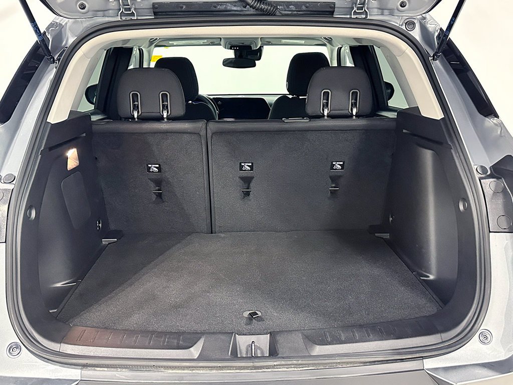 Used 2024 Gray Chevrolet LT image 5