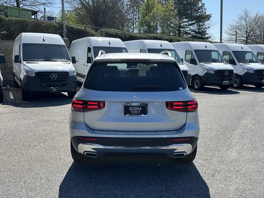 New 2026 Cirrus Silver Metallic Mercedes-Benz GLB 250 image 7