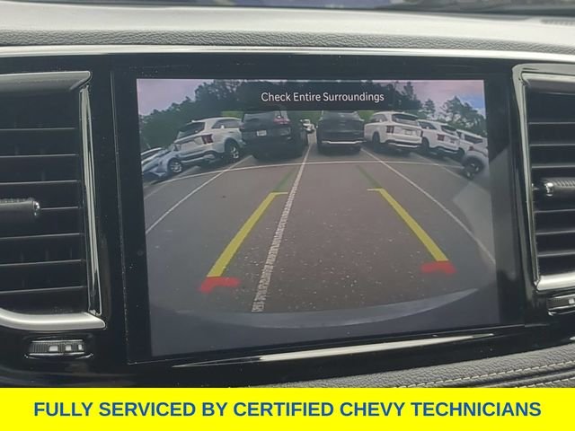 Used 2025 White Chrysler Limited image 33